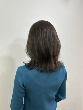 くびれヘア◎オリーブグレージュ
