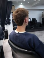 イントロバイフィーネ 渋谷(INTRO . by Fi-Ne)&nbsp;バーバーマレットテーパーフェードブロンドカラー/渋谷