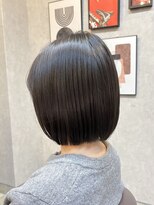 ノット(KNOT.)&nbsp;暗髪ぱつっとボブ