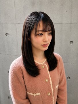 テラ(terra) 地毛風ストレート　艶髪ダークアッシュ×シースルーバング