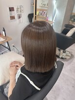 ソア(soar) 切りっぱなしボブ