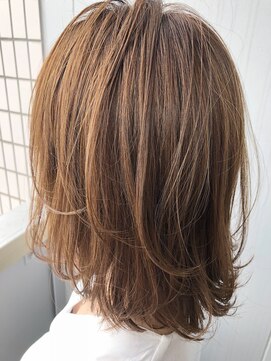 ヘアスタジオニコ(hair studio nico...) レイヤーベージュ