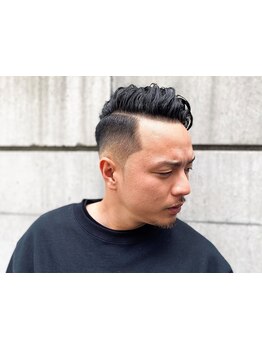 【東川口で男の魅力UPシェービング】眉・髭・生え際などの細部まであなたのスタイルとして作り込みます。