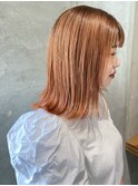 プツッとミディアムボブ