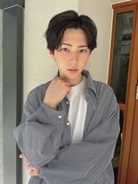 ルービック(Rubik's)&nbsp;爽やかナチュラルパーマ/センターパート【MEN’S HAIR】