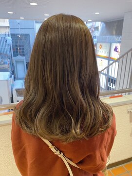 ナビバイケンジ(NaVI by KENJE) 明るめベージュレイヤー