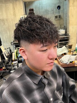 ビンゴ(BINGO) 1395ニュアンスカラーツイストスパイラルパーマ束間ハイライト