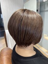 イルファ セイユウ 上野芝店(ehl:fa SEIYU)&nbsp;ショート×白髪暈しハイライト