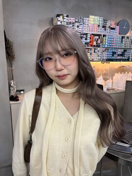 クリム(qulim) グレージュ