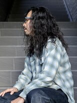 エムスラッシュ みなとみらい馬車道店(M SLASH)&nbsp;アップバング/波打ちパーマ/黒髪/メンズロング/馬車道