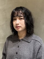シー(si) ミディアムパーマ