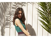 光差し込む気持ちいいサロン