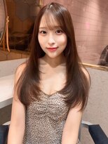 シーシンジュク 新宿南口(Sea shinjuku)&nbsp;ココアベージュ×レイヤー[小顔/黒髪/オリーブグレー]