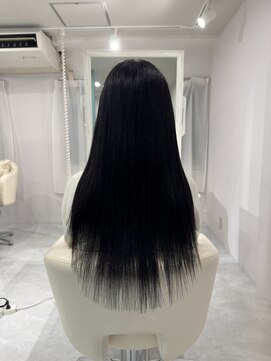 黒髪ロングシールエクステ