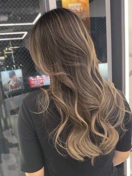 ジュイル ハラジュク(JEWIL HARAJUKU) 海外ファッションに合うハイライトバレイヤージュ30代/40代/原宿