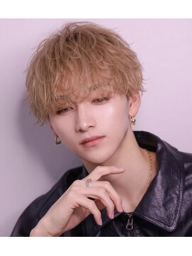 アストラ(ASTRA) MEN’S HAIR/波巻きツイストスパイラル/リバースセンターパート