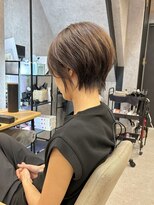 ヘイリー(HAILEY)&nbsp;大人女性に似合う柔らかショートヘア