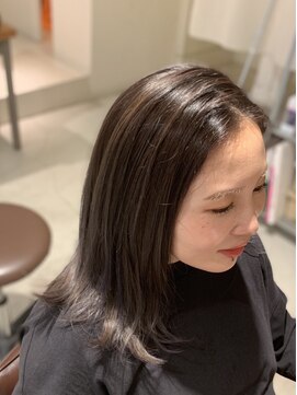 プールブー(Pour Vous) アッシュグレージュ