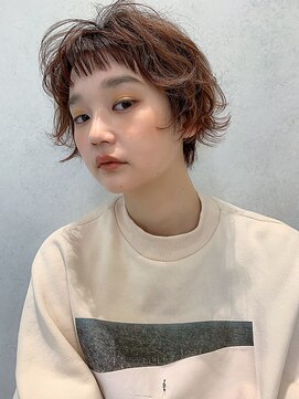 カナン 銀座(CANAAN) 毛先パーマ クセ毛風パーマ ショートヘア オン眉