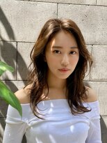 ベラ(Bella)&nbsp;大人ニュアンスウェーブ×ナチュラルベージュ