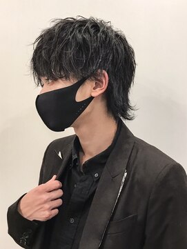 ウィルゴ(VIRGO) ウェット質感黒髪マッシュウルフ