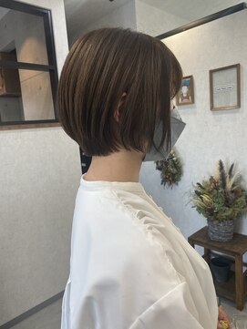 ヌーク(nuuk) ショートボブ