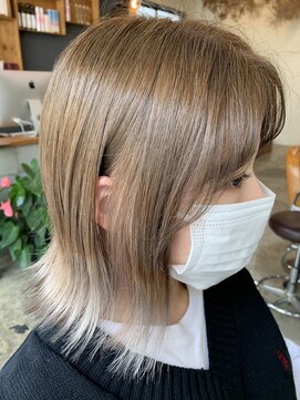 アルファ アルファ(ALPHA ALPHA) シルバーグラデーションカラー