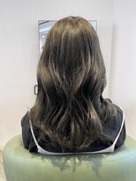 ヘアースパリゾート リアン 燕三条店(Lien)&nbsp;オリーブグレージュ