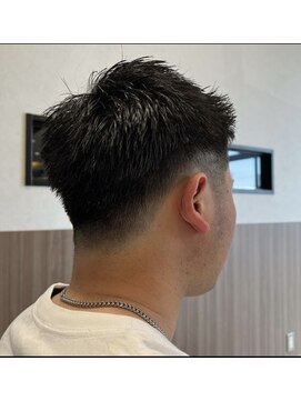 アール 多治見店(#arl) フェードカット