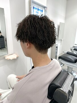 ロンド ローガン 名駅(Lond LOGAN) ツイストスパイラルパーマ　メンズカット　名古屋　ビジネス