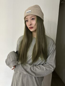 メゾンアクア 表参道(Maison ACQUA) ☆ブリーチなしダブルカラー オリーブ オリーブベージュ ボブ