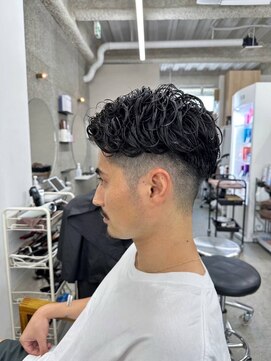 フラッグヘアー 博多駅前店(Flag HAIR) メンズパーマ短髪ツーブロック束感モテる黒髪