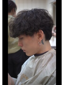 ガーランド (Garland) メンズマッシュ／ニュアンスパーマ／メンズヘア／ナチュラルヘア