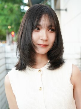 ビュートリアム 福岡(BEAUTRIUM) 【夏の涼感】スタイリング簡単大人レイヤー 福岡天神