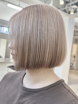 ラック 表参道(LUCK) ニュアンスカラー/ツヤ髪スタイル/ミルクティーベージュ