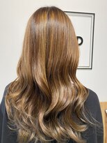 ギルド 東久留米店(GUILD)&nbsp;細めハイライトで立体感たっぷりカラー