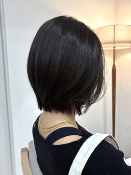 veganカラーで柔らかグレージュ