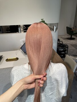 モニカ(MONIQA) ピンクベージュ