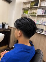 ヘアーサロンイーグル(Hair Salon Eagle)&nbsp;センターパート×テーパーフェード