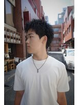 ディスデイバイネルケ 立川(Thisday by nelke)&nbsp;スパイキーショート黒髪アップバング束感立川メンズ