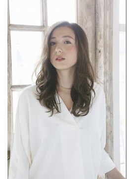 アントリール 代々木上原 ミルクティーカラー×小顔