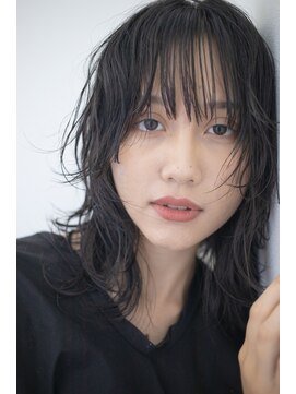 トネリコ(toneriko) 束感シースルーバング