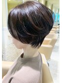 【30代40代50代　後頭部のシルエットを綺麗に見せるショートボブ