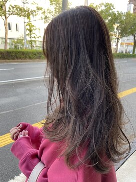 アディクト(ADDICT) 担当鍋嶋/ブリーチ/透明感/シークレットハイライト/グレージュ