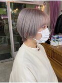 ホワイトグレージュショート