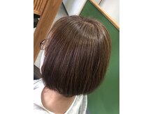 色髪