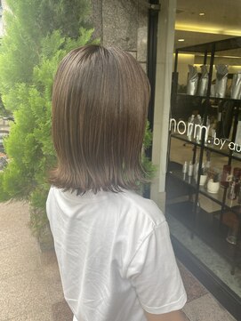 ノーム バイ アウラ(norm. by aura) ボブ