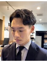 サロン ド ロイ(Salon de Roi)&nbsp;忙しいビジネスマンにビジネスパーマ神戸三宮六甲メンズパーマ