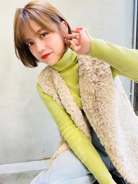 エイミー(Aimee) Aimee町田　耳かけボブ×ライトブラウン