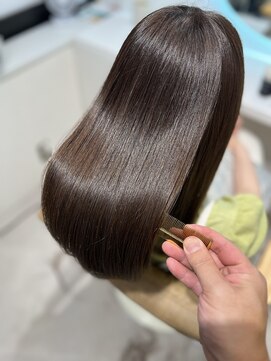 グロウ レランテ(GLOW lelante) エアンス 質感再整カラー 髪質改善